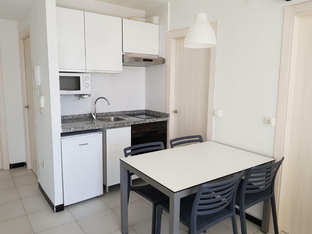 Apartamentos Maria Victoria Benidorm Eksteriør billede